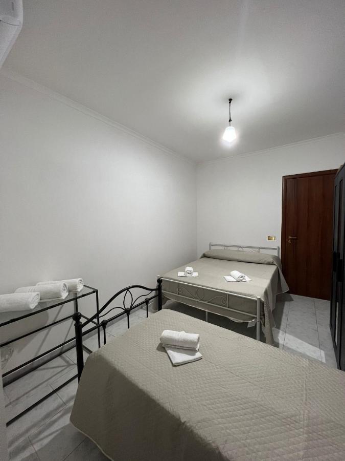 Casa Nonna Rusell Villa เนเปิลส์ ภายนอก รูปภาพ