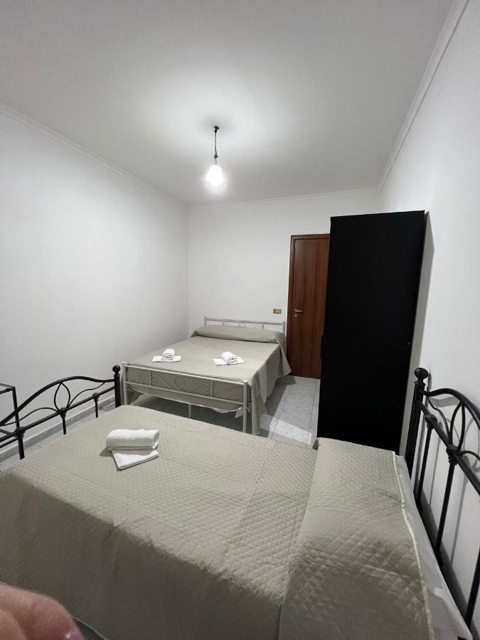 Casa Nonna Rusell Villa เนเปิลส์ ภายนอก รูปภาพ